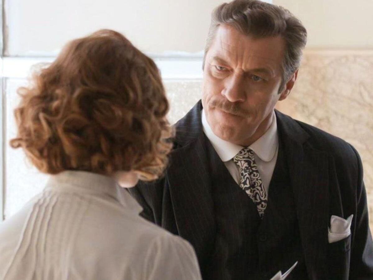 Grand Hotel: Το σοκαριστικό μυστικό που μαθαίνει ο Χατζημήτρος τον στέλνει στην κόλαση