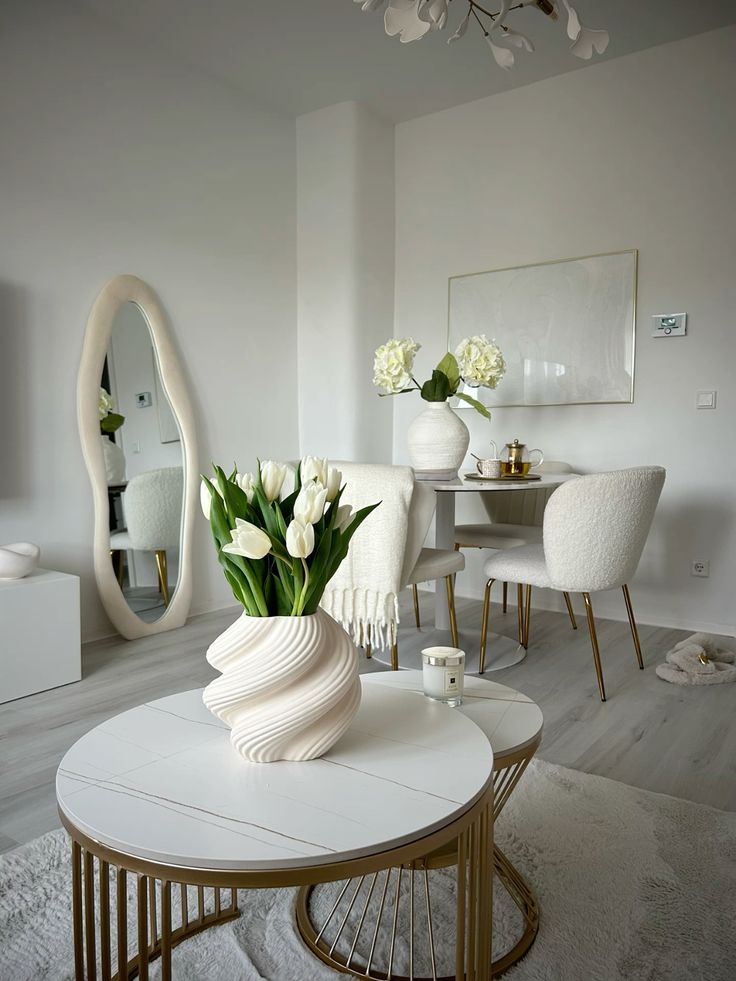 έπιπλα-με-μεταλλικά-χρώματα-σε-cloud dancer-