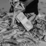 Αυτά τα 3 ζώδια θα έχουν πολλές απροσδόκητες οικονομικές ευκαιρίες το 2026