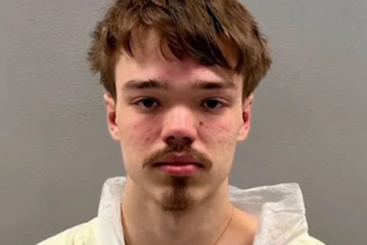 Αυτός είναι ο 19χρονος που μαχαίρωσε 70 φορές έγκυο γυναίκα