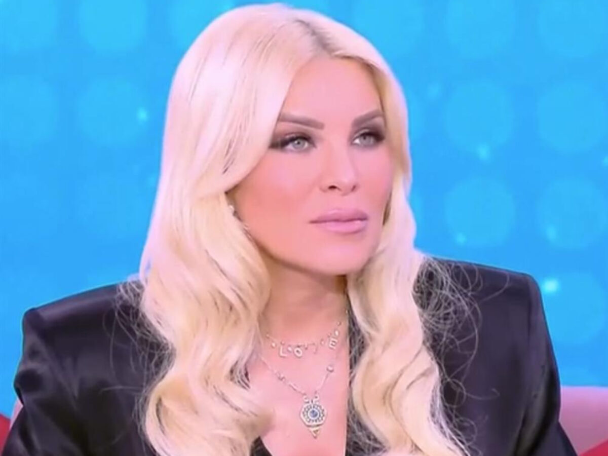 Αυτός είναι ο πασίγνωστος ηθοποιός που θα αντικαταστήσει την Κατερίνα Καινούργιου μετά την αποχώρηση της από το Super Κατερίνα