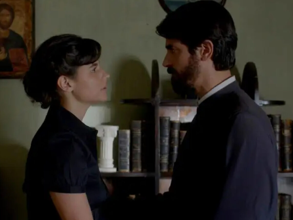 Άγιος Έρωτας : Η Χλόη τον απορρίπτει ερωτικά