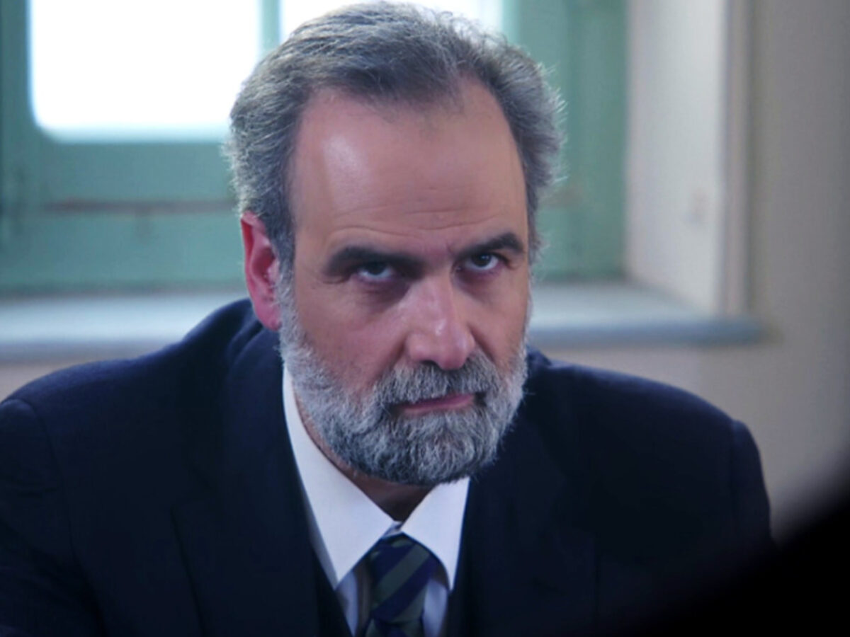 Άγιος Έρωτας : O Παύλος έχει σκοτώσει και τον Εραστή της μητέρας του