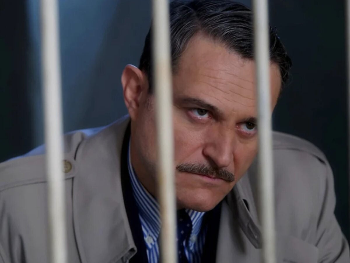 Άγιος Ερώτας : Πως ο Αντρέας από φτωχόπαιδο έγινε ο αρχηγός της μαφίας;