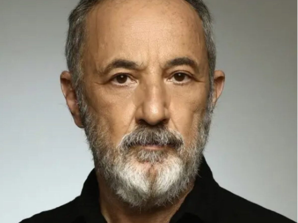 Άγιος έρωτας: Το άγνωστο παρελθόν του πατέρα του Νικόλαου και η σύνδεση του με τον Παύλο