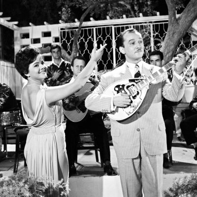 Μαίρη Λίντα-Χιώτης-