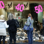 Χειμερινές εκπτώσεις 2026: Ποιες Κυριακές θα είναι ανοιχτά τα μαγαζιά