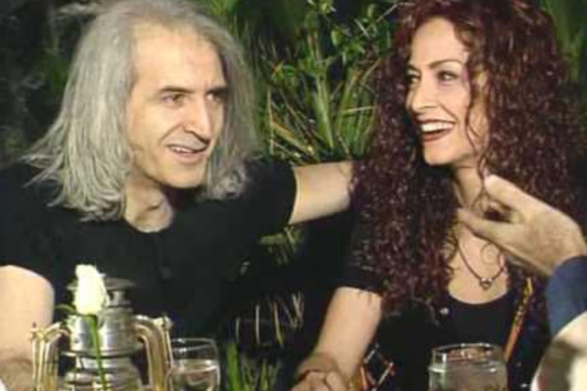 «Δώδεκα κι ούτε ένα τηλεφώνημα»: Ο άγριος καβγάς με τον Καρβέλα που γέννησε το θρυλικό τραγούδι της Βίσση για ιωαννα αφτιαχτο