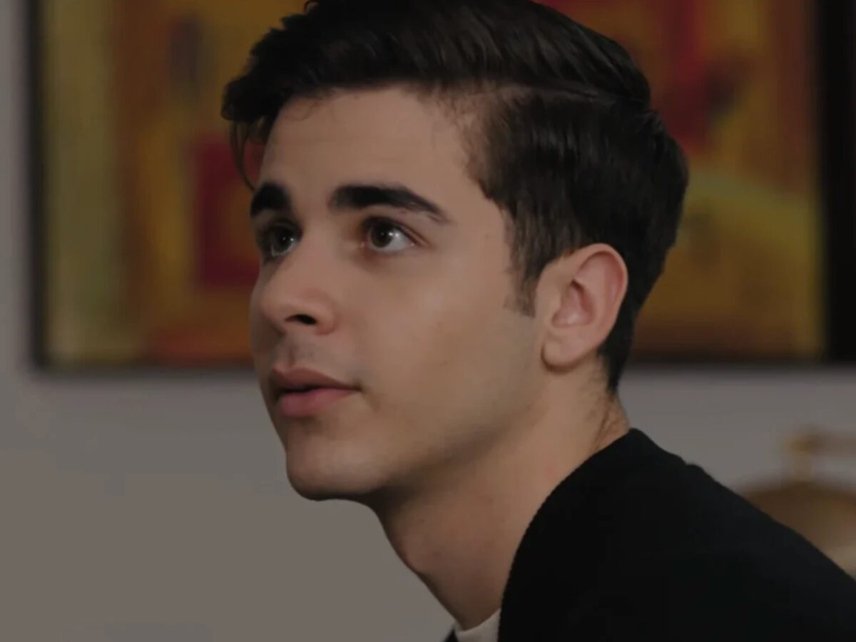 Η Γη της Ελιάς: Ανατροπή με την διαθήκη του Δημοσθένη - Ο Παρασκευάς είναι το πρόσωπο- κλειδί