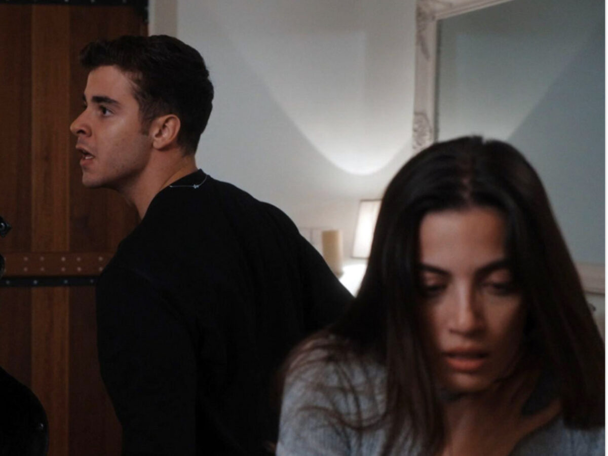 Η Γη της Ελιάς: Η Φρύγη πνίγεται και ο Παρασκευάς της δίνει την χαριστική βολή