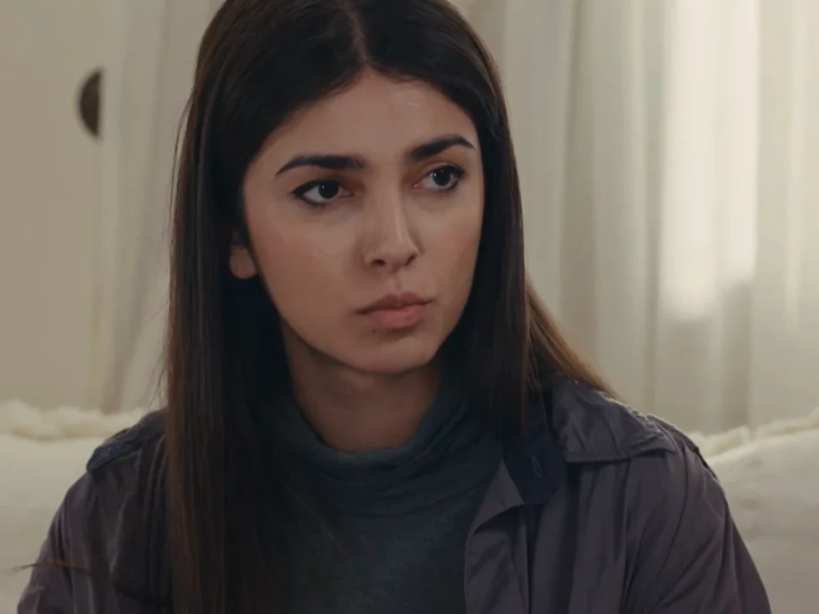 Η Γη της Ελιάς-Βασιλική Η Γη της Ελιάς-Βασιλική