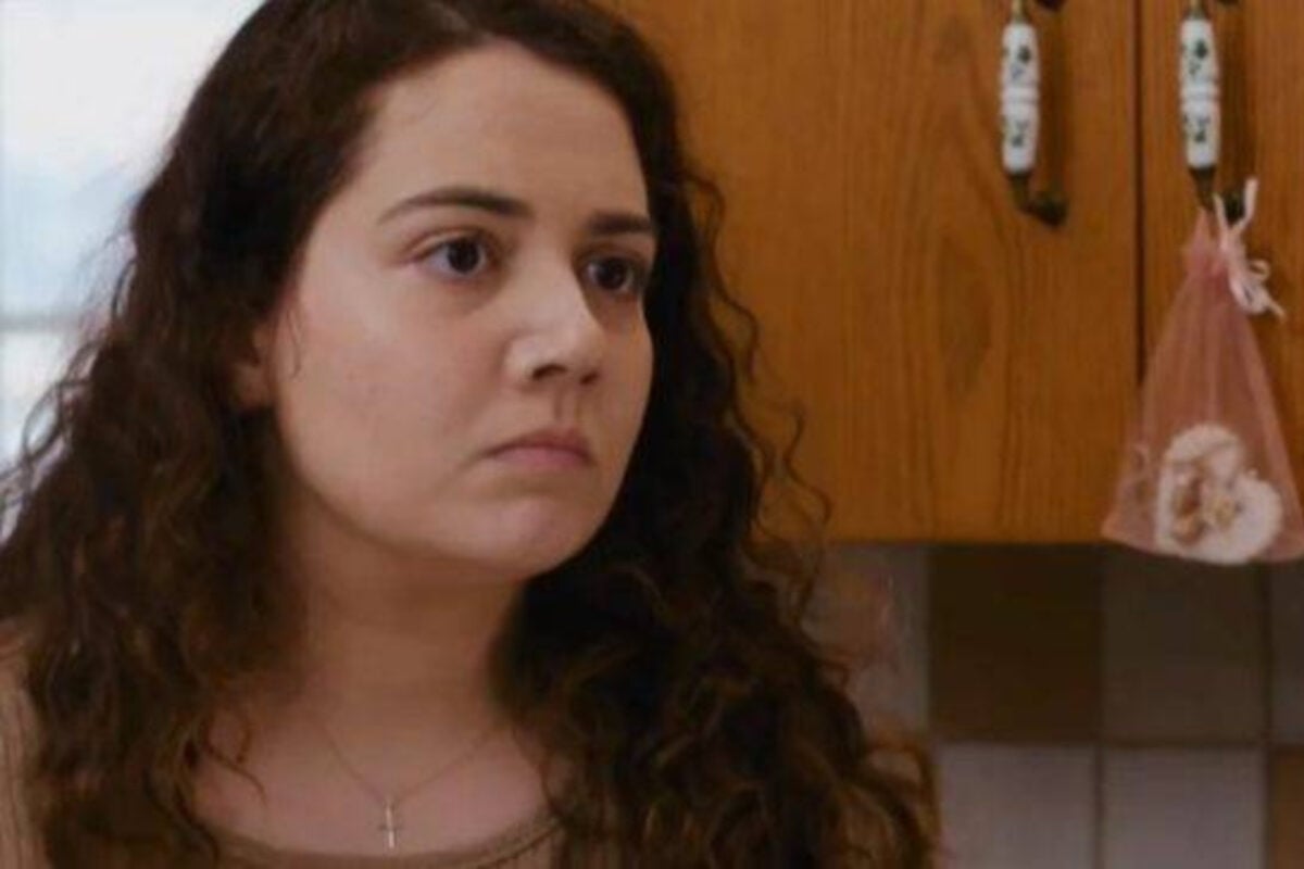 Η Γη της Ελιάς-Άννα-