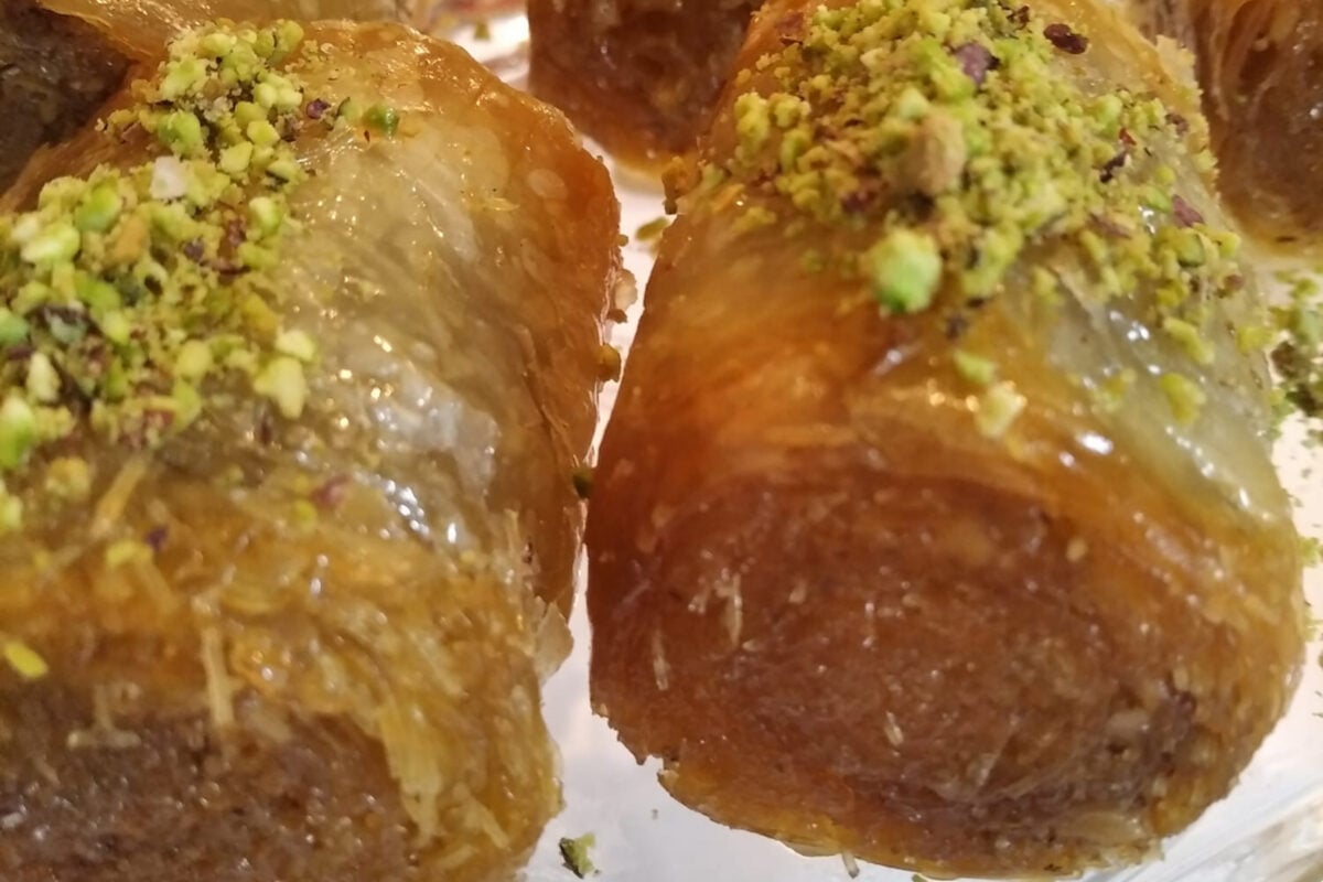 Γιαννιώτικο-σαραγλί-με το-μυστικό για τραγανό φύλλο-συνταγή-