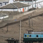 Γυναίκα που έζησε στη Βόρεια Κορέα εξηγεί τους κανόνες που πρέπει να τηρήσεις αν θες να επιβιώσεις