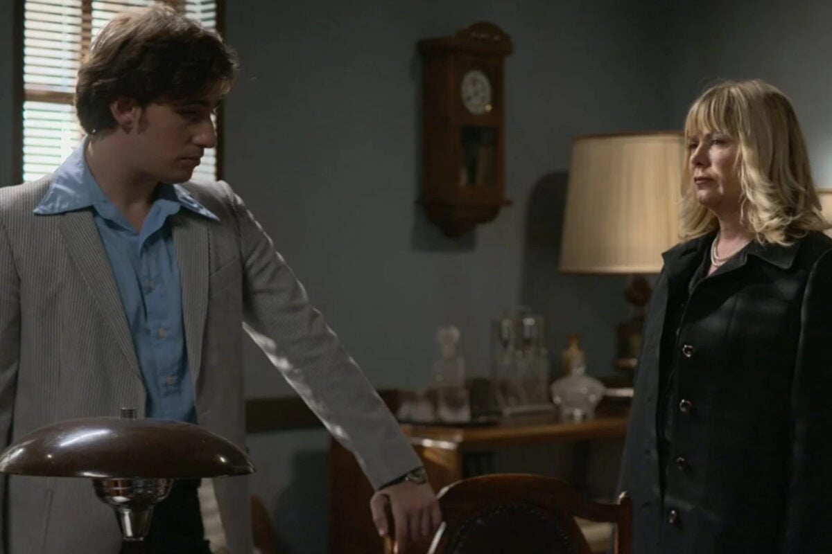 Ηλέκτρα επόμενα επεισόδια Γ’ κύκλος: 66, 67, 68, 69, 70, 71