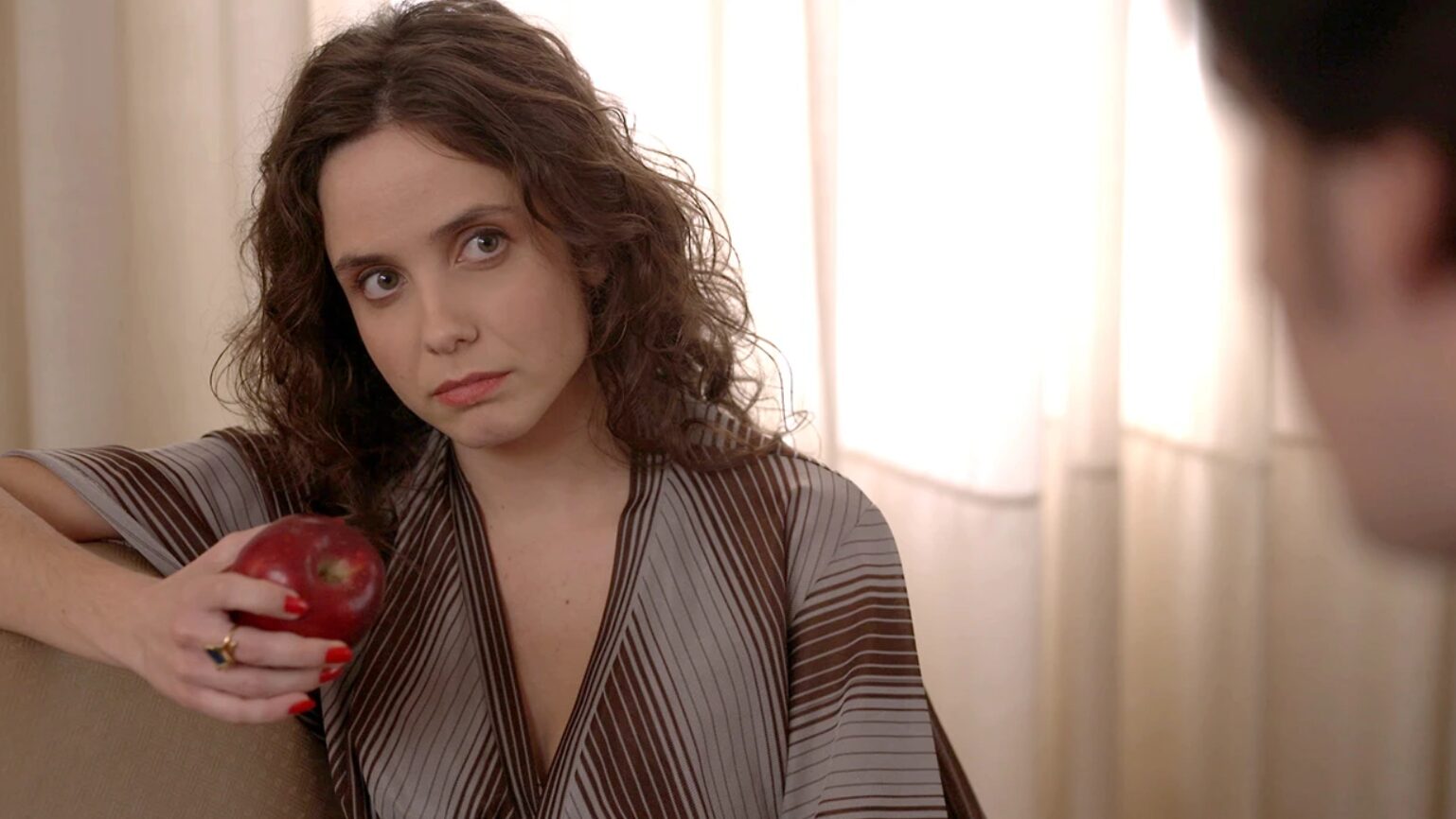 Ηλέκτρα επόμενα επεισόδια Γ’ κύκλος: 76, 77, 78, 79, 80, 81