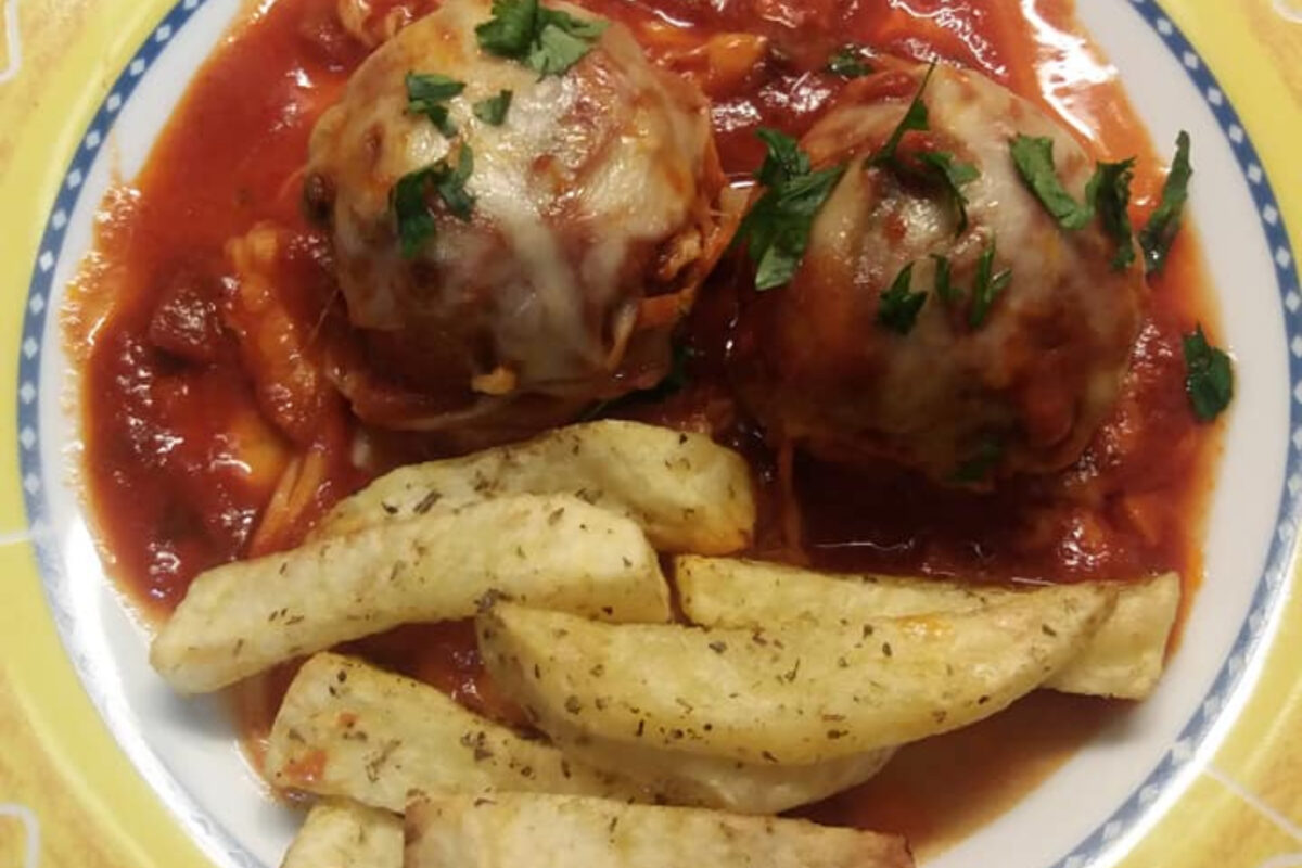 κεφτεδάκια-με-μοτσαρέλα-συνταγή-