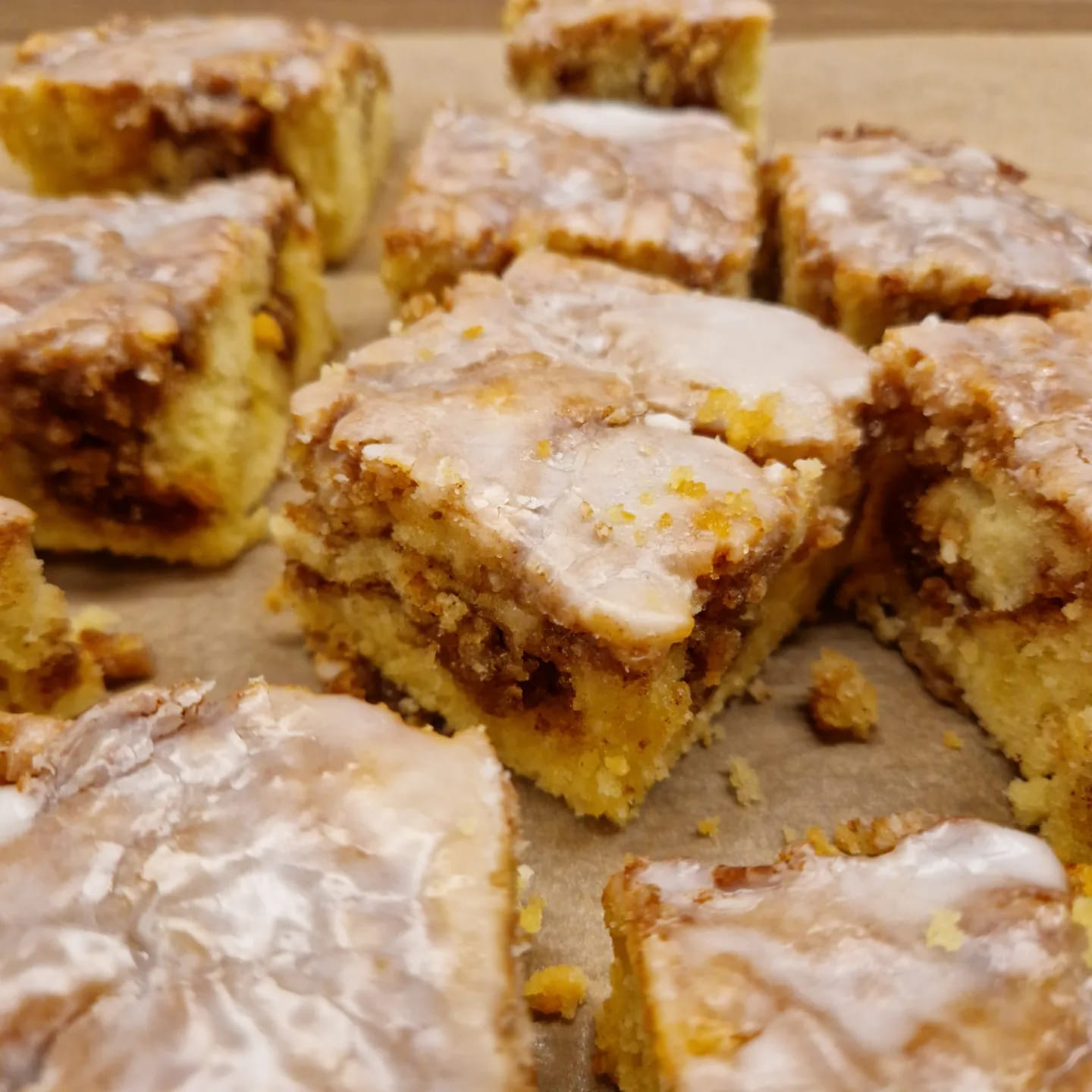 Κέικ-Cinnamon-rolls-για-πρωινό-συνταγή-