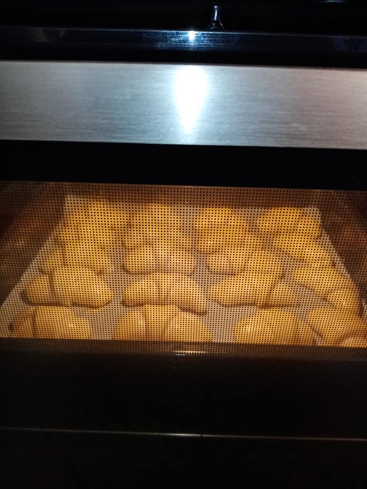 κρουασανάκια-που-ψήνονται- κρουασανάκια-που-ψήνονται-