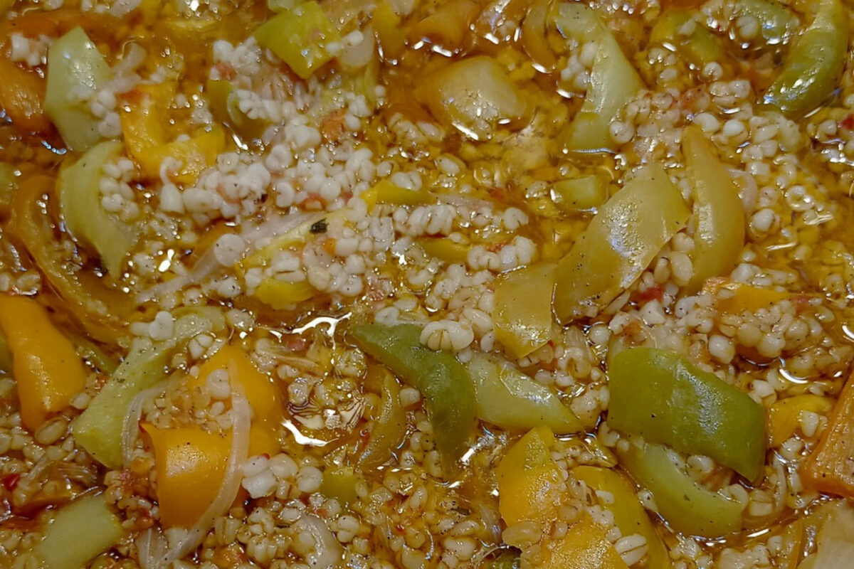 πλιγούρι-με-λαχανικά-συνταγή-για-ολοήμερο-