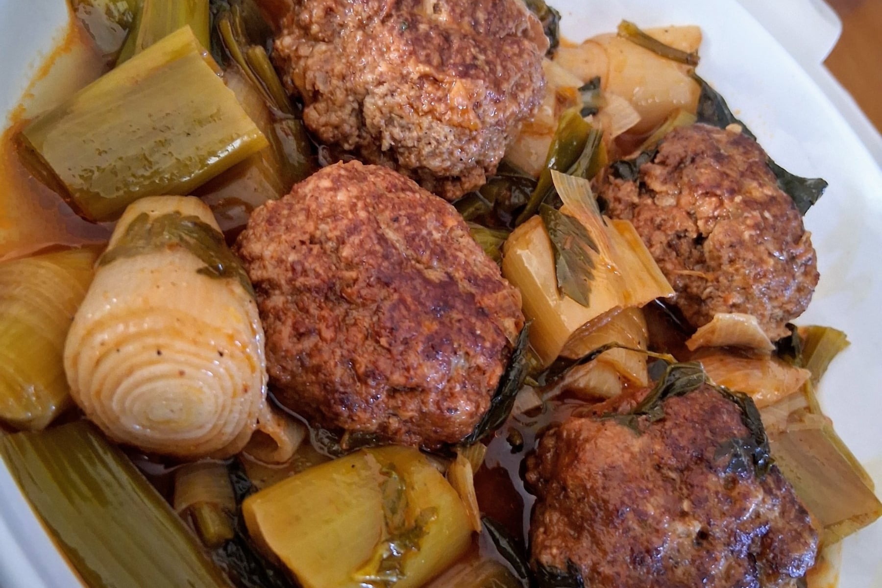 Μαμαδίστικα-κεφτεδάκια με πράσα-συνταγή-