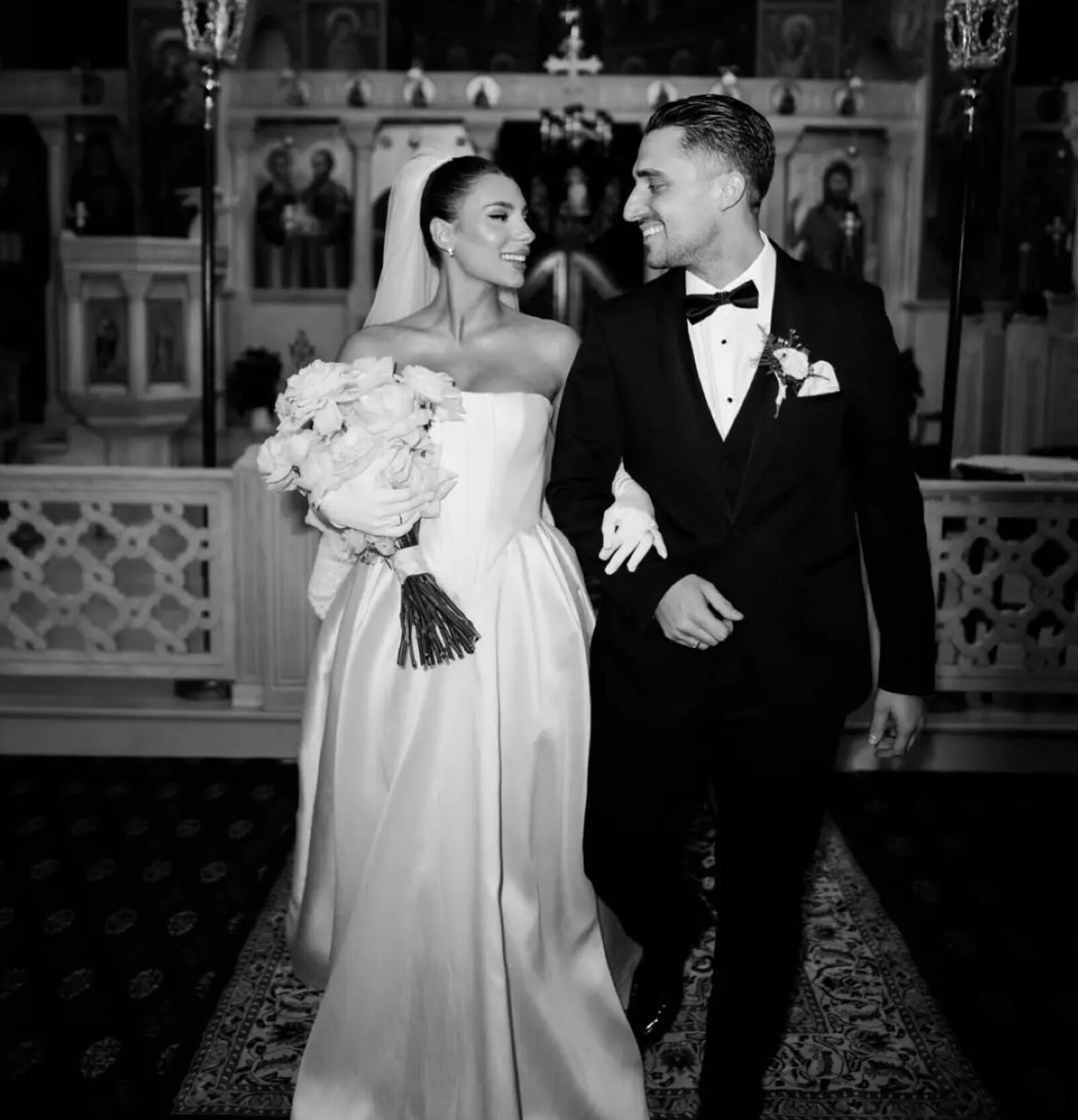 Μαριαλένα Ρουμελιώτη- Σάκης Κατσούλης: Το παραμυθένιο άλμπουμ από το γάμο τους και οι όρκοι αιώνιας αγάπης