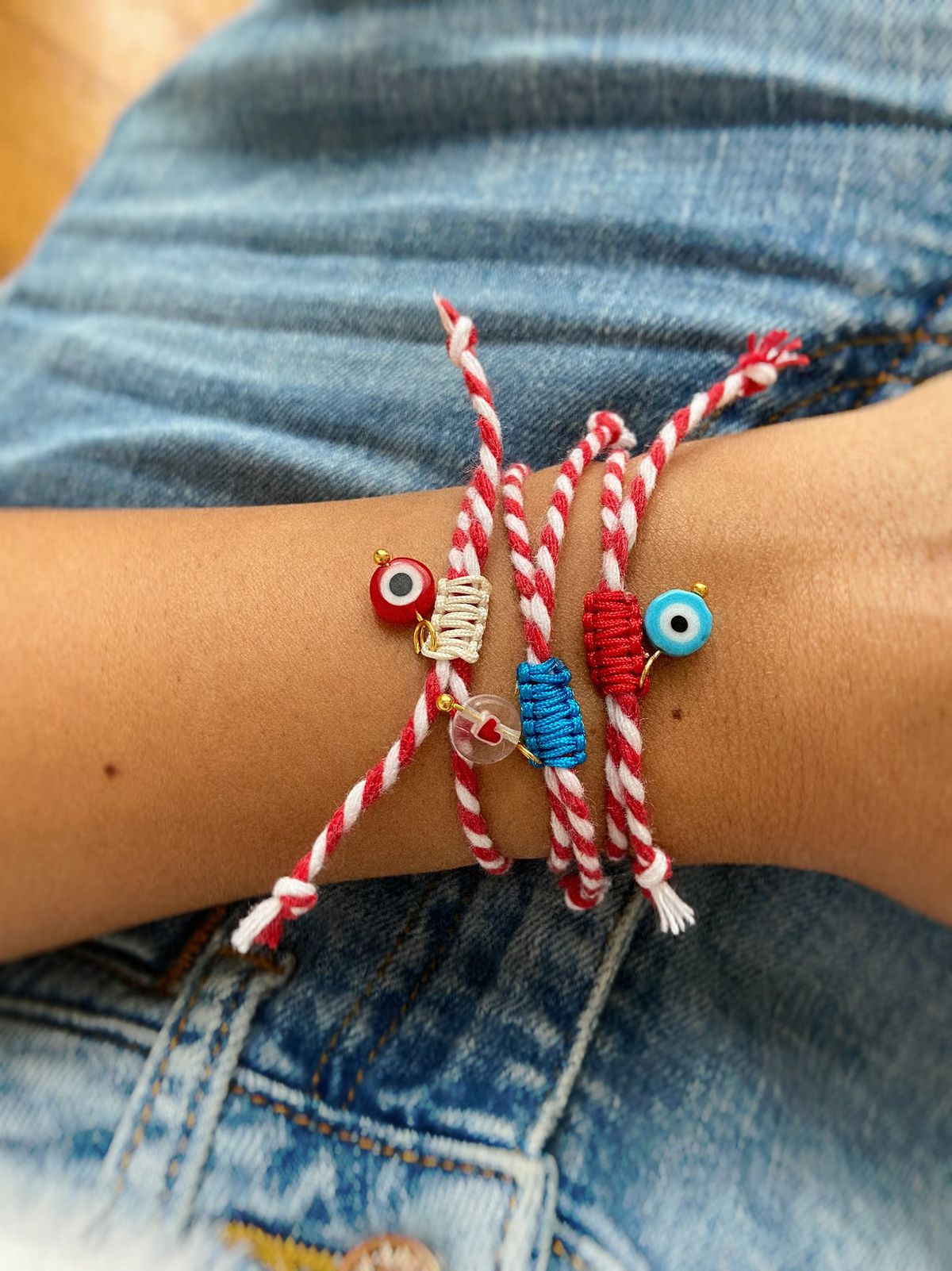 Μαρτάκια: Πώς και πότε φτιάχνουμε τα βραχιολάκια αφτιαχτο