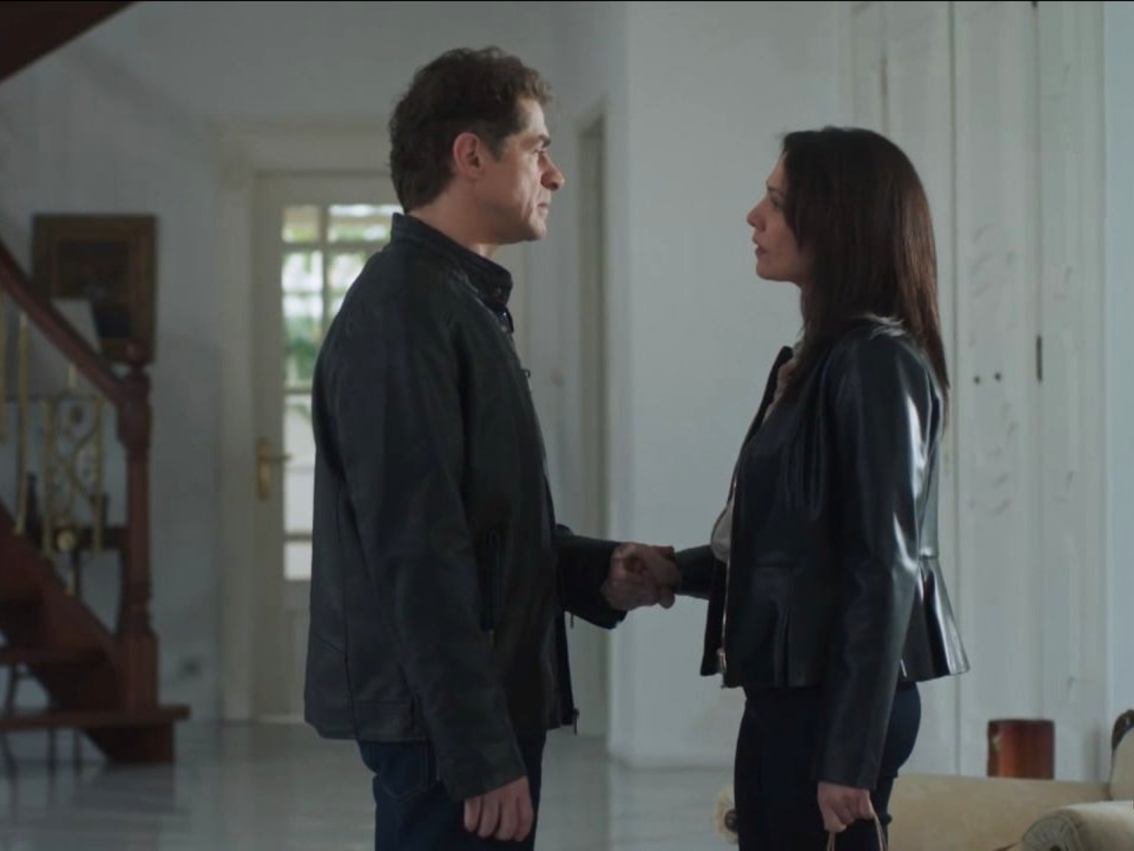 Μια Νύχτα Μόνο-Αρετή-Οδυσσέας Μια Νύχτα Μόνο-Αρετή-Οδυσσέας