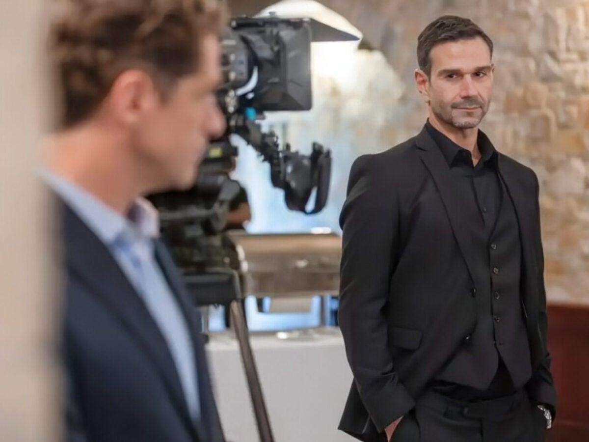 Μία Νύχτα Μόνο: Ο Σταύρος ορμάει στην Αρετή και ο Οδυσσέας χάνει τον έλεγχο