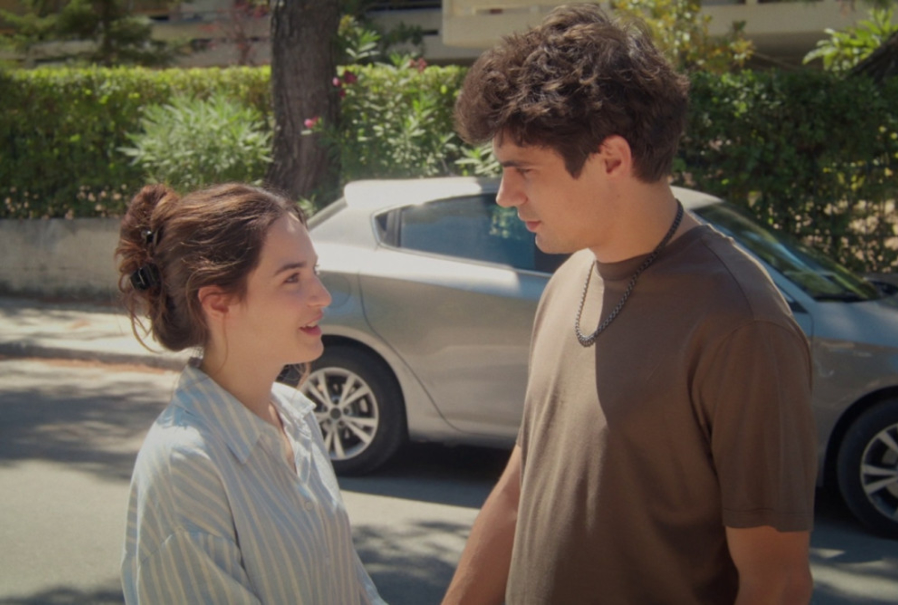 Να μ' αγαπάς-Λευτέρης-Άννα-