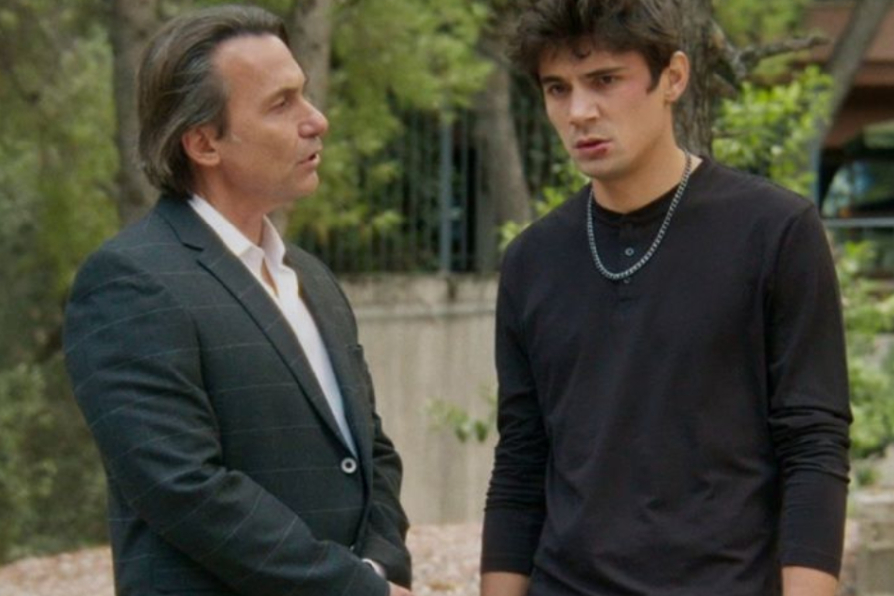 Να μ’ αγαπάς-Λευτέρης-Άγγελος Να μ’ αγαπάς-Λευτέρης-Άγγελος