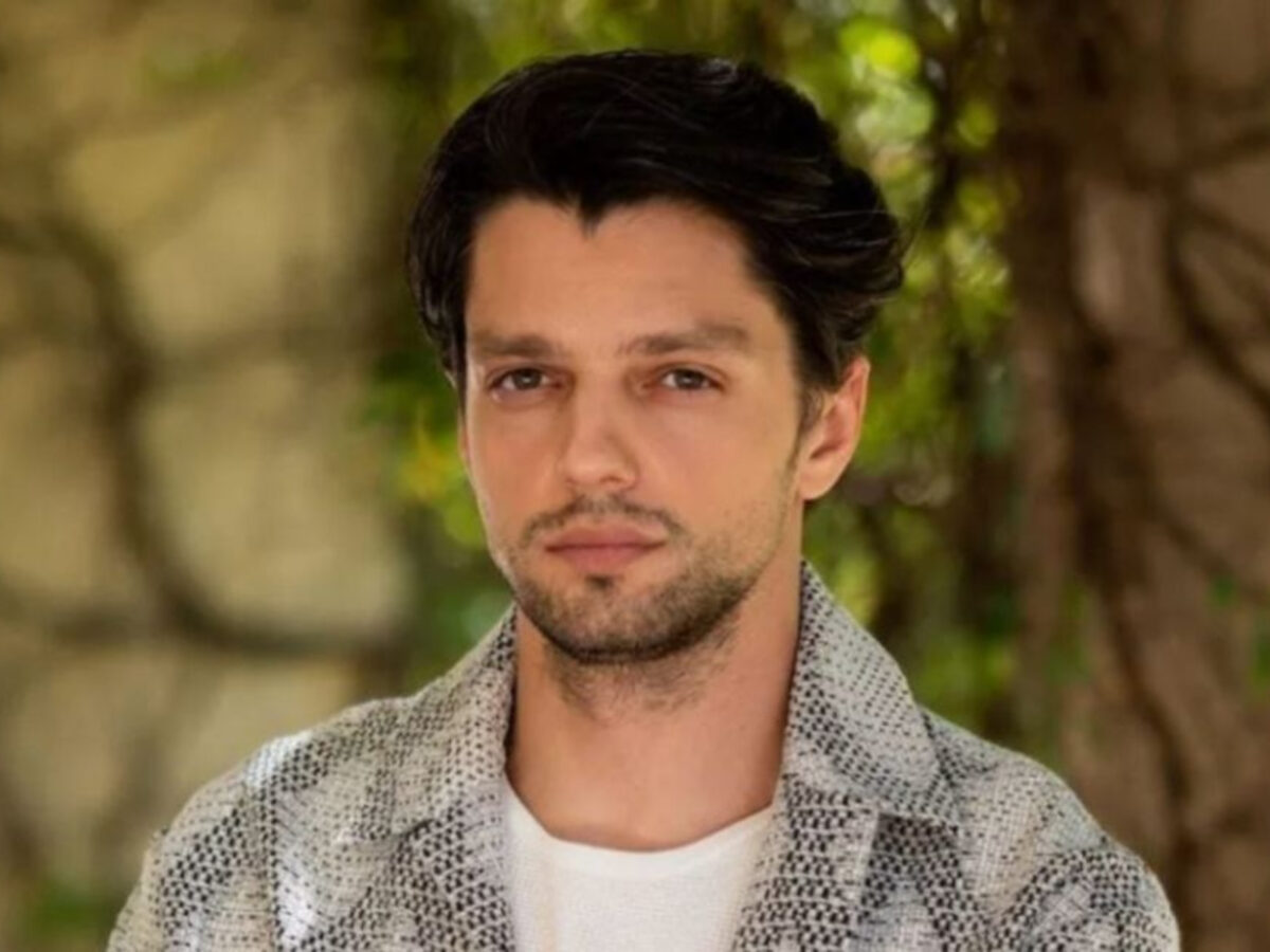 Να μ'αγαπάς: Ο Χάρης εξοργισμένος επιτίθεται στη μητέρα του και την ξεφτιλίζει