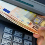 Νέο επίδομα 1000 ευρώ: Ποιοι είναι οι δικαιούχοι