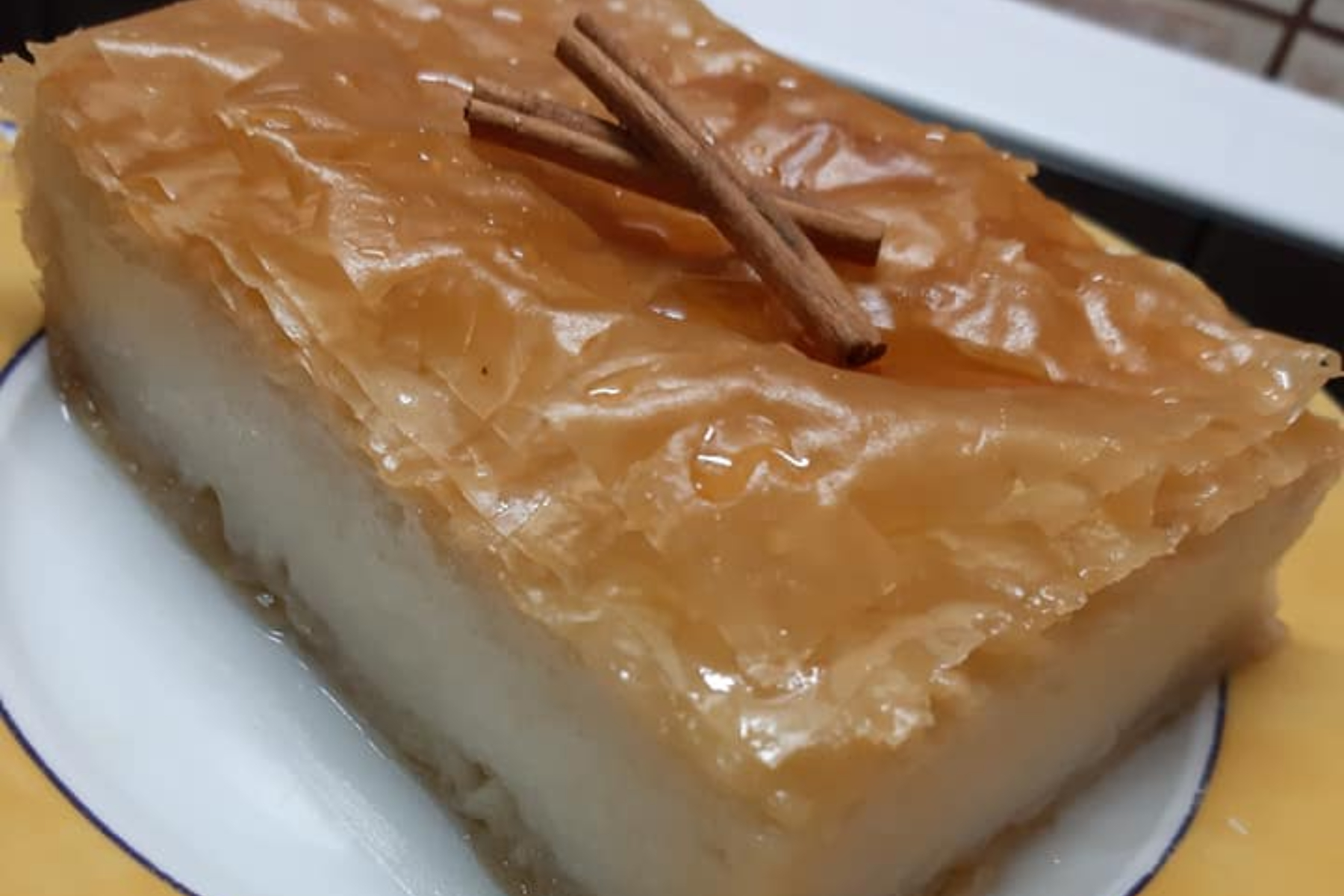 Tο γλυκό της Καθαράς Δευτέρας: Νηστίσιμο γαλακτομπούρεκο