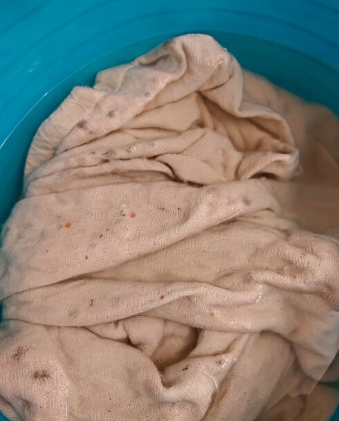 κουβέρτα-στο-νερό-