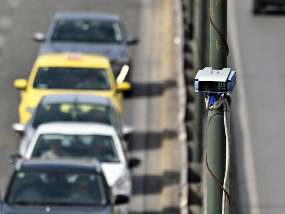 Πότε μπαίνουν οι έξυπνες κάμερες στους δρόμους και ποια θα είναι τα πρόστιμα για κάθε παράβαση