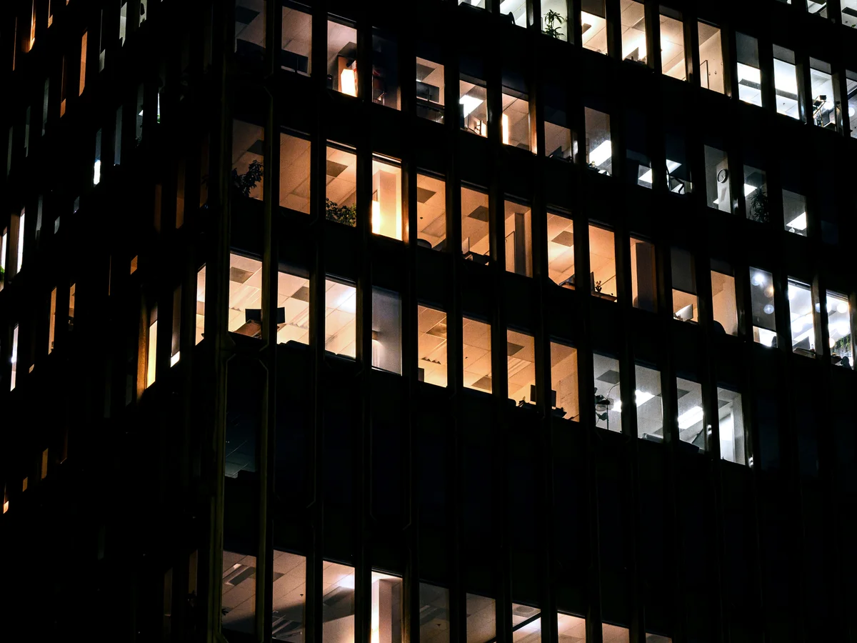 Ο Πύργος που συγκεντρώνονται οι «Κασσάνδρες» της Τεχνητής Νοημοσύνης για να προβλέψουν το τέλος του κόσμου