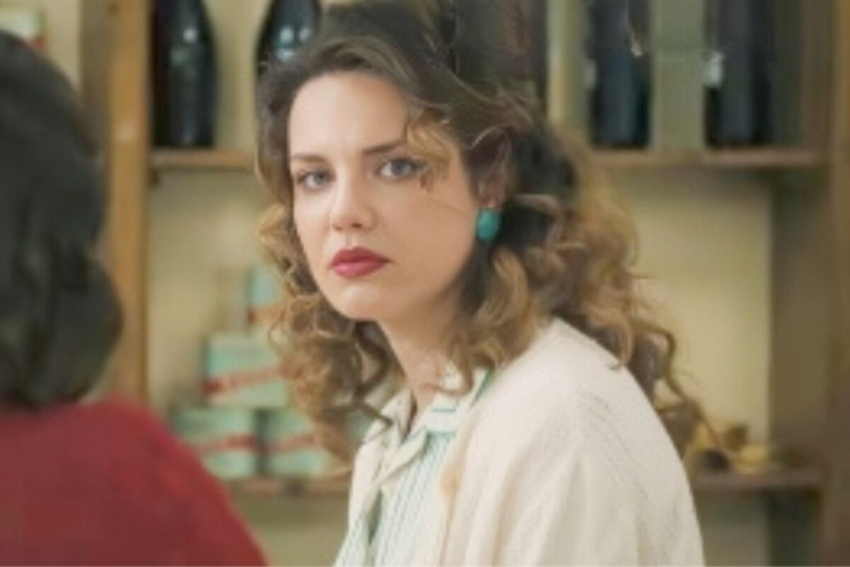 σπιτι διπλα στο ποταμι