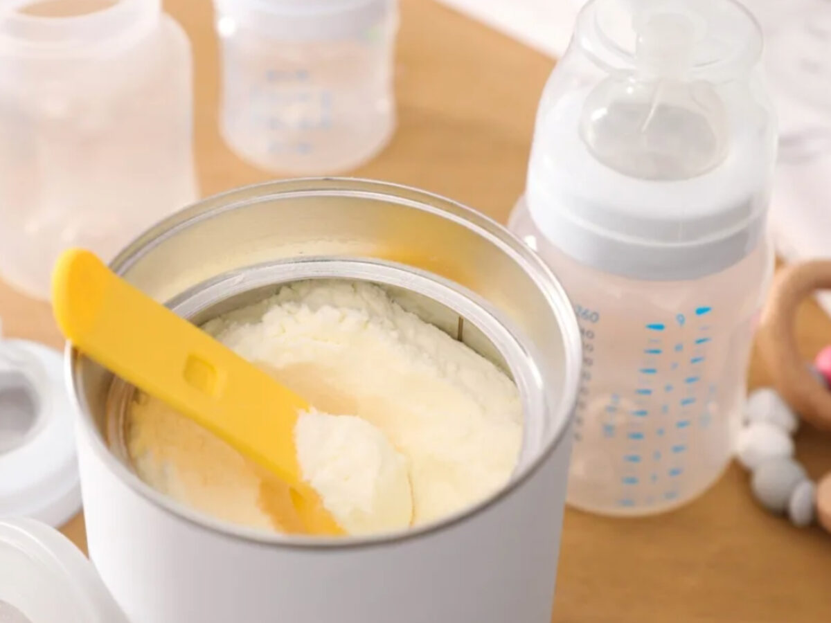 Συναγερμός για το βρεφικό γάλα - Αποσύρονται κι άλλες παρτίδες από την Lactalis