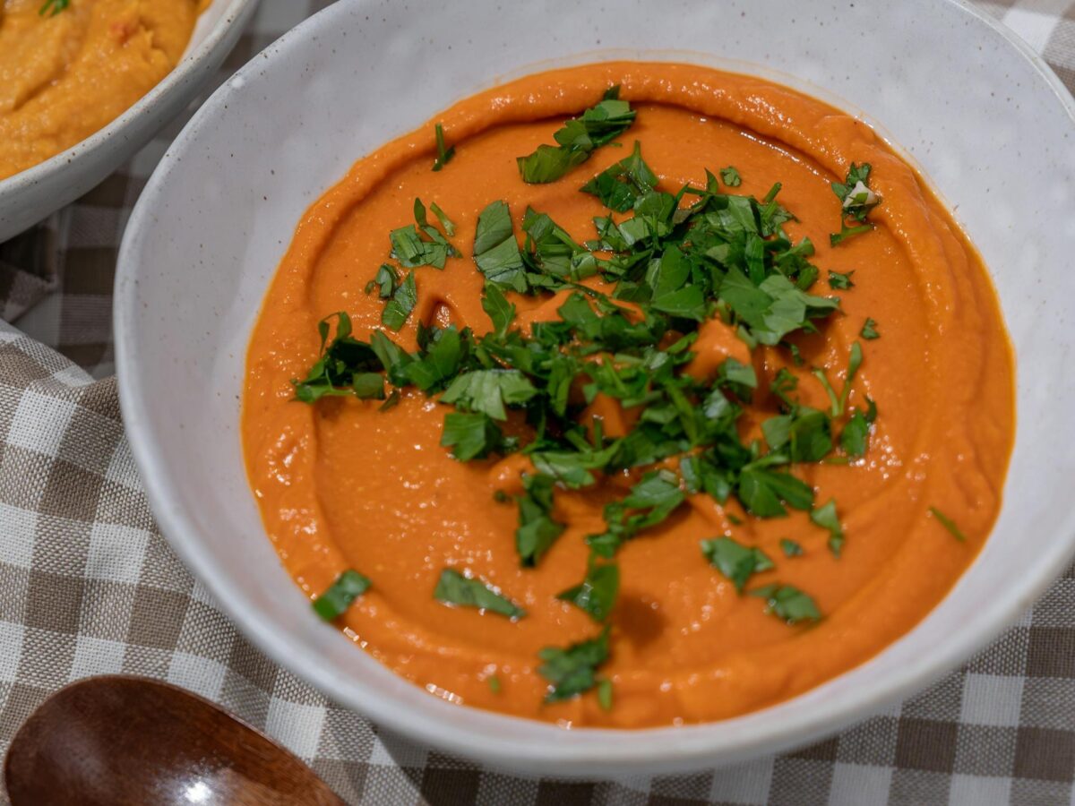 Η θρεπτική σούπα με προβιοτικά που θα σε βοηθήσει να χάσεις βάρος και ξεπρηστείς