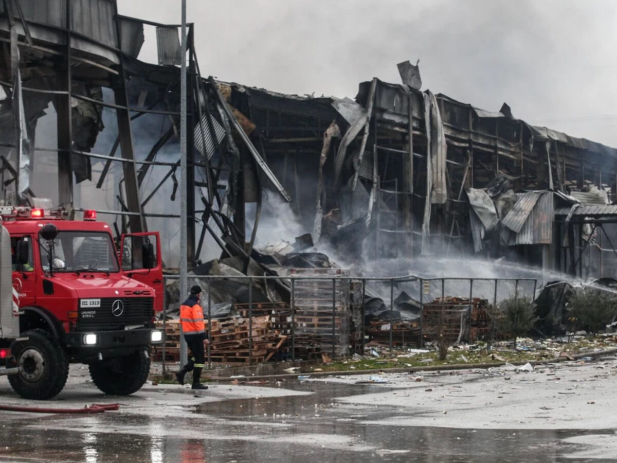 Τραγωδία στη Βιολάντα: Θρήνος για τα θύματα - Σοκαριστικές οι εικόνες της τεράστιας καταστροφής (Βίντεο)