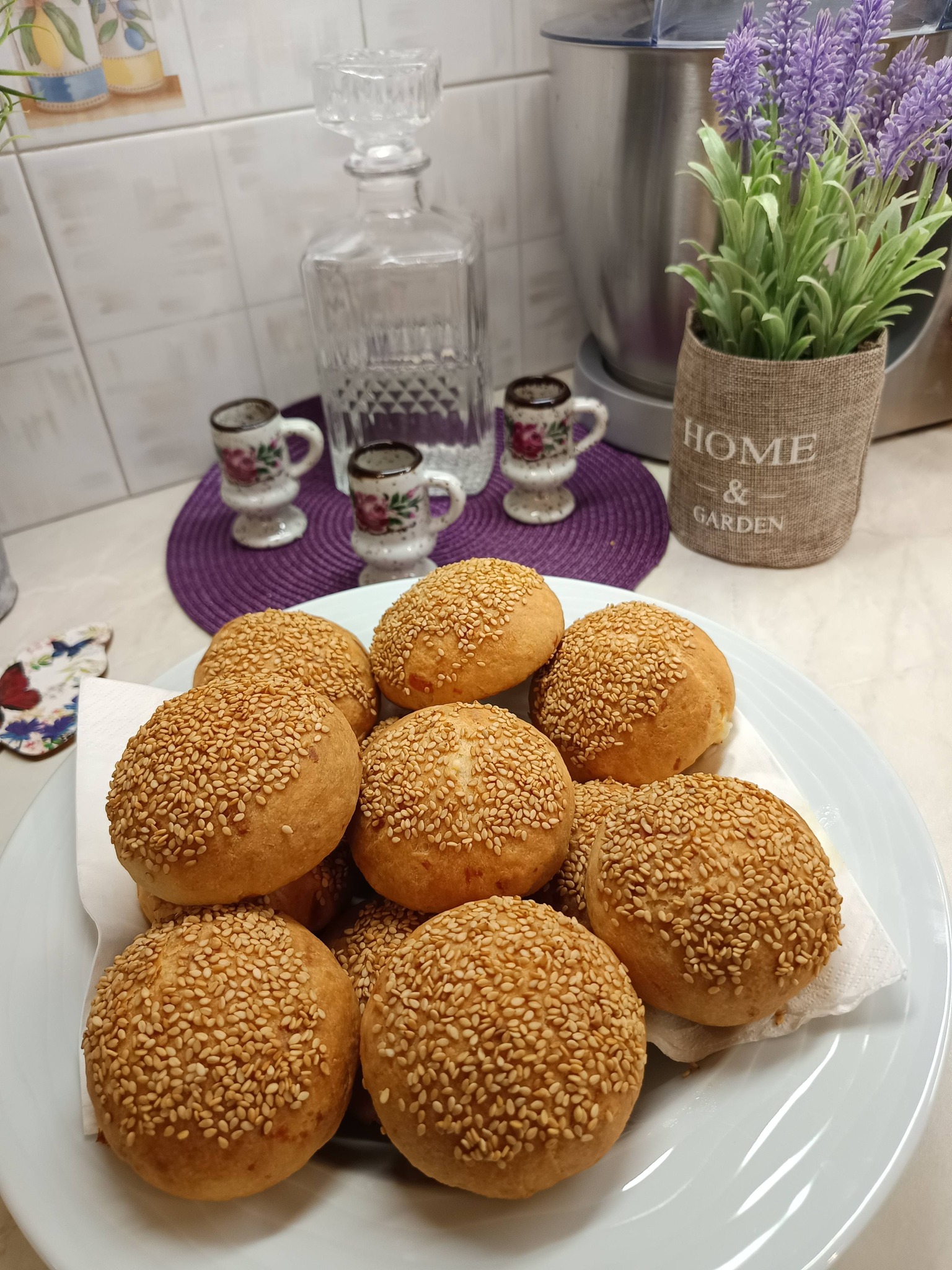 Τυροψωμάκια-χωρίς αυγό και μαγιά για το σχολικό κολατσιό- Τυροψωμάκια-χωρίς αυγό και μαγιά για το σχολικό κολατσιό-