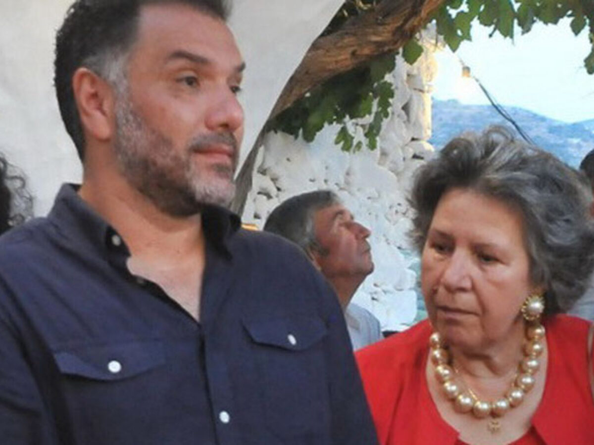 Βαρύ πένθος για τον Γρηγόρη Αρναούτογλου: Πέθανε η μητέρα του - Η σπαρακτική ανάρτηση του