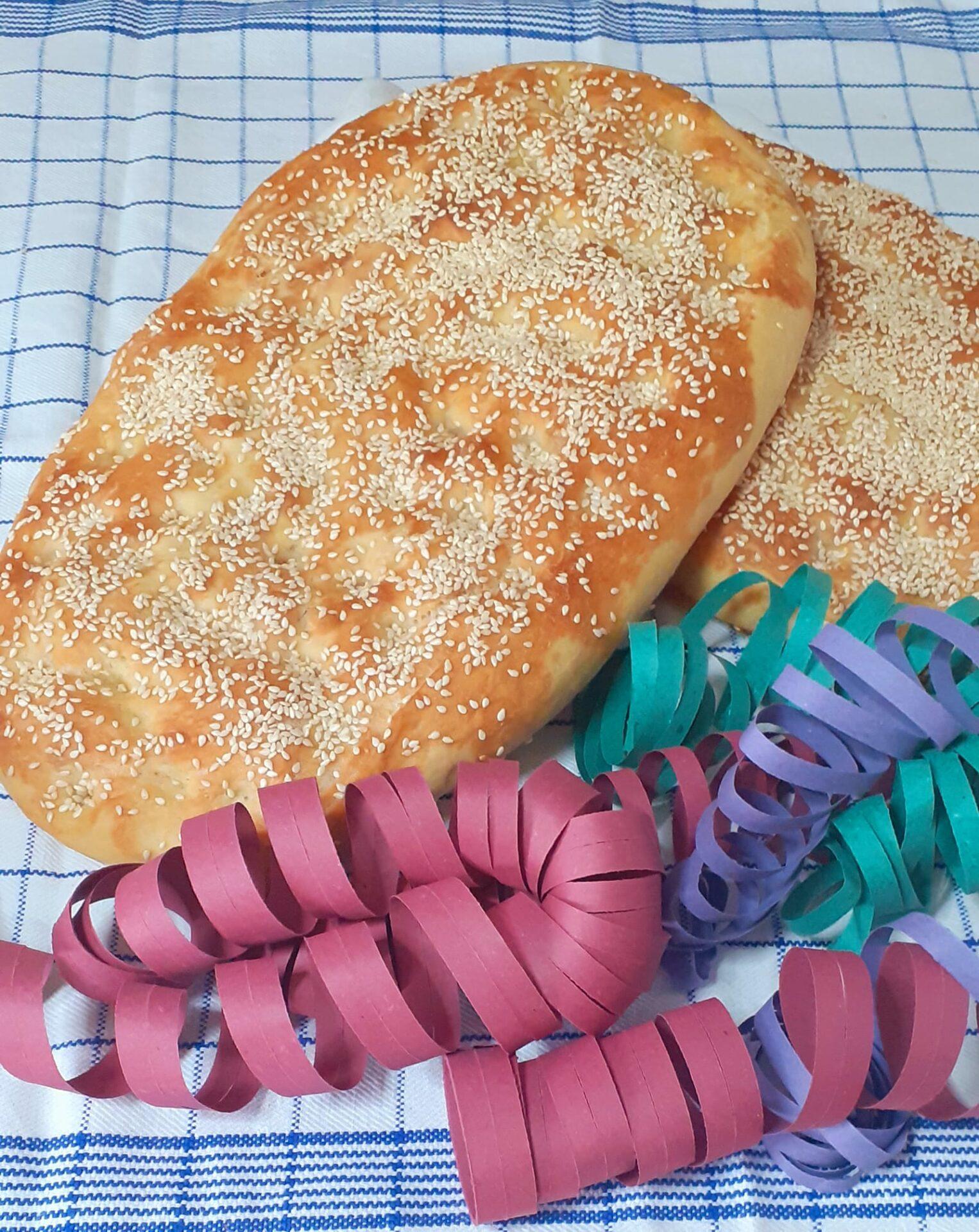 λαγάνες-με-σιμιγδάλι- λαγάνες-με-σιμιγδάλι-