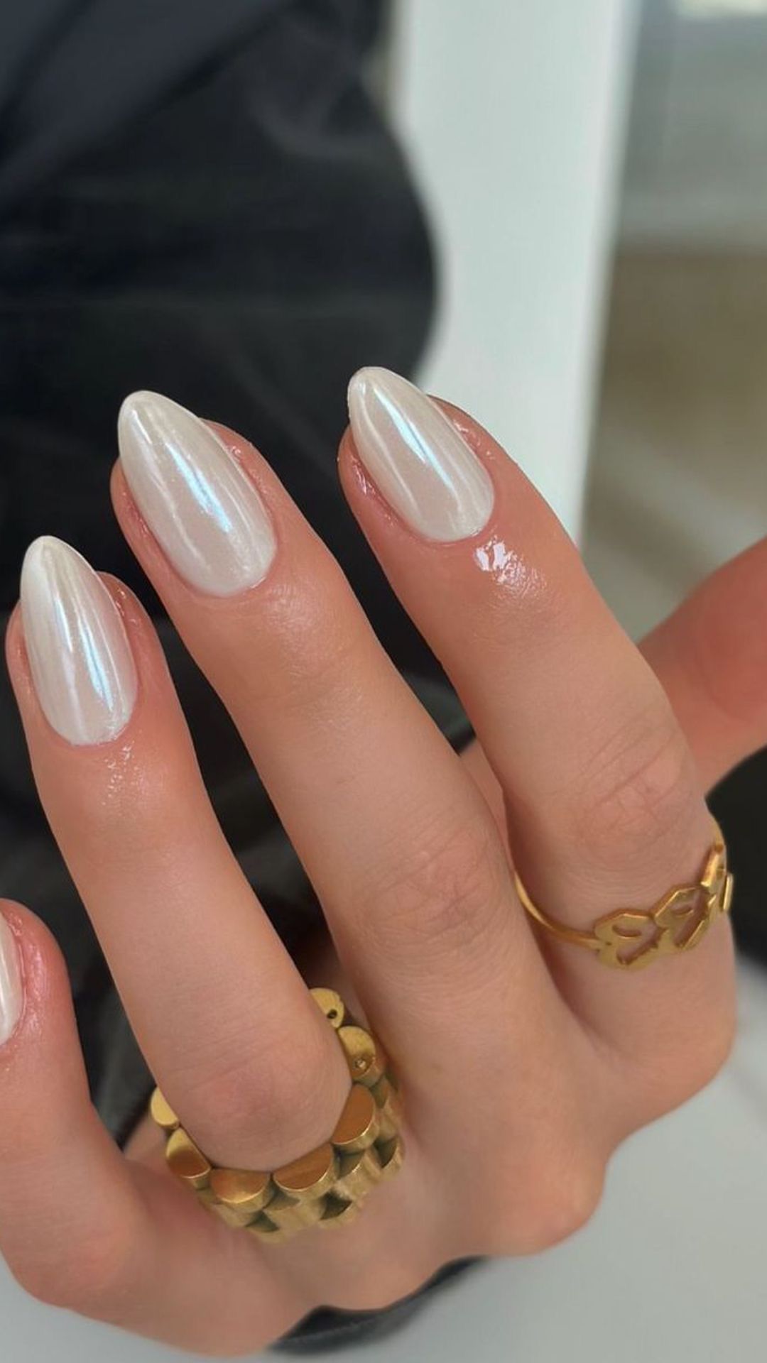 Cloud dancer nails-περλέ-τάσεις-