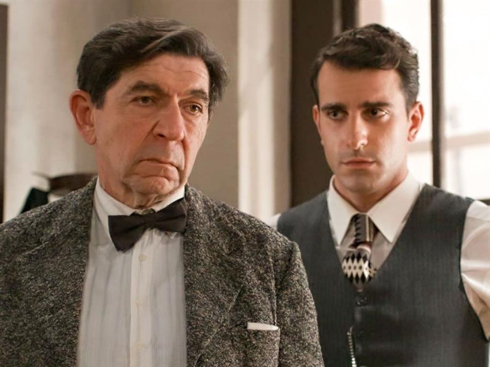 Grand Hotel: Ο Κομνηνός σώζει το Νικόλα από του Χάρου τα δόντια και παγιδεύει τους ένοχους