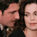 Grand hotel: Ο Πέτρος πιάνει στο κρεβάτι Κυβέλη και Ρήγα