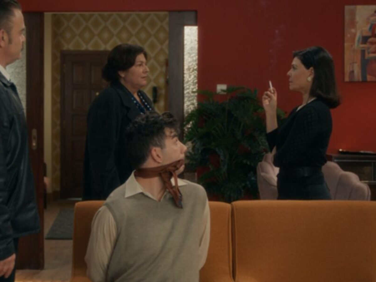 Porto Leone: Η Αλεξάνδρα χάνει τον εαυτό της και φτάνει στο σημείο της απαγωγής