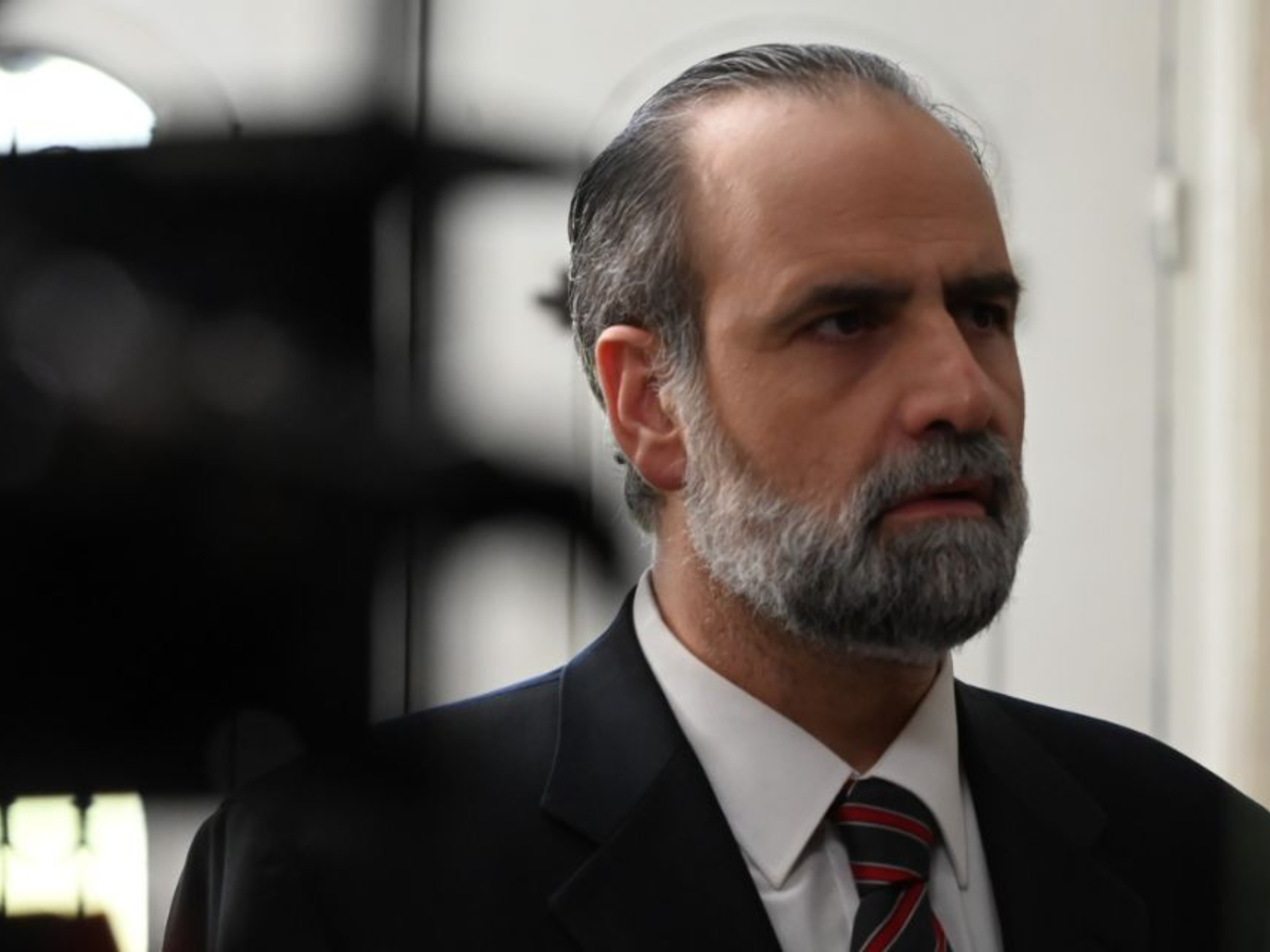 Άγιος Έρωτας: Ο Παύλος στήνει μία σατανική παγίδα και γράφει την περιουσία του στον Αργύρη