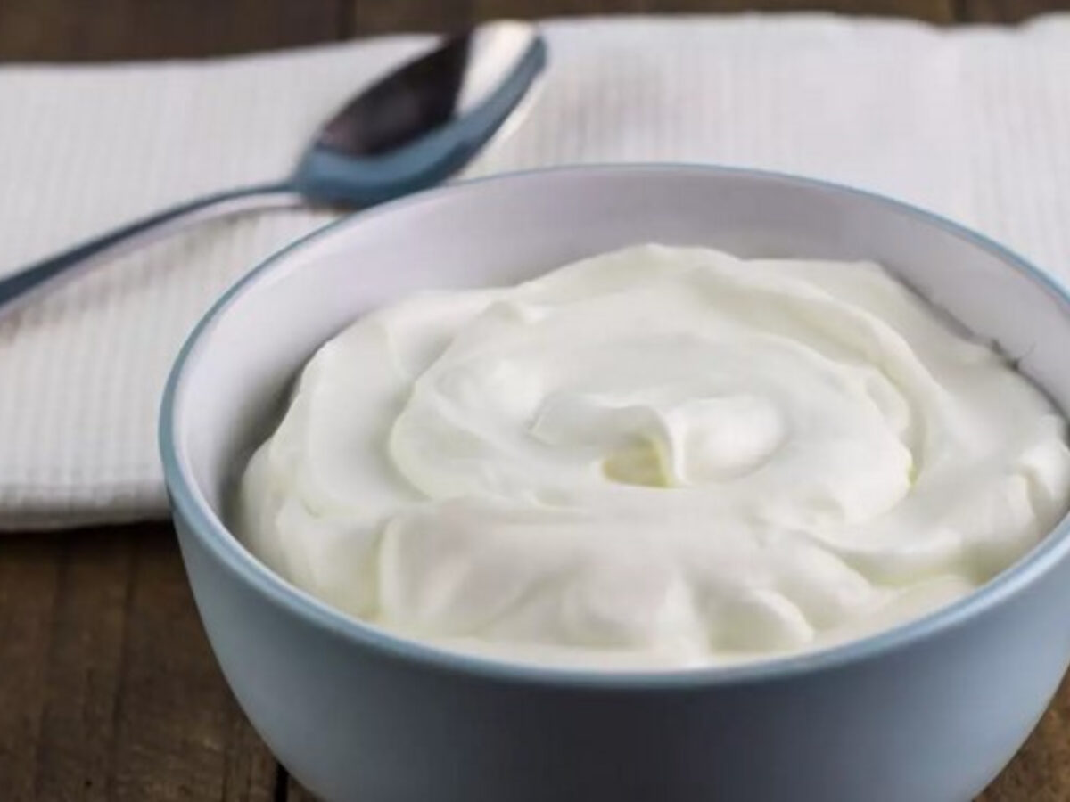 Ανακαλείται άμεσα γνωστό γιαούρτι από την μεγαλύτερη αλυσίδα σούπερμαρκετ: Είναι πολύ επικίνδυνο για την υγεία (Φωτογραφία)